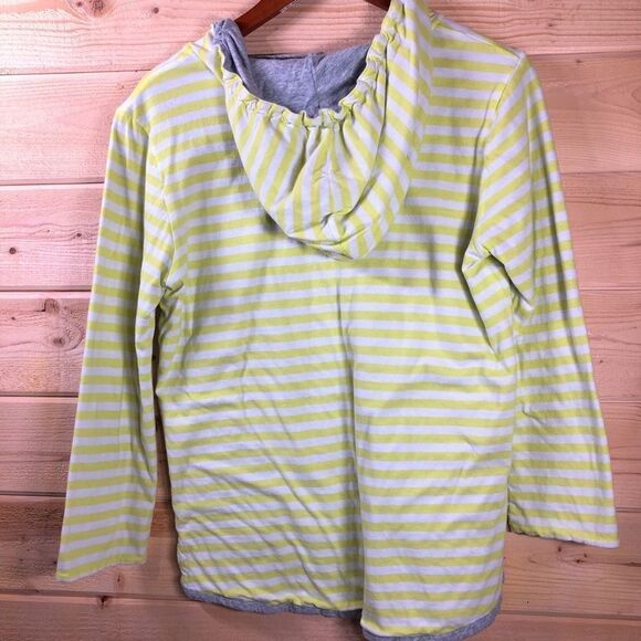 Reversible‎ Hooded Shirt - Picture 5 of 9